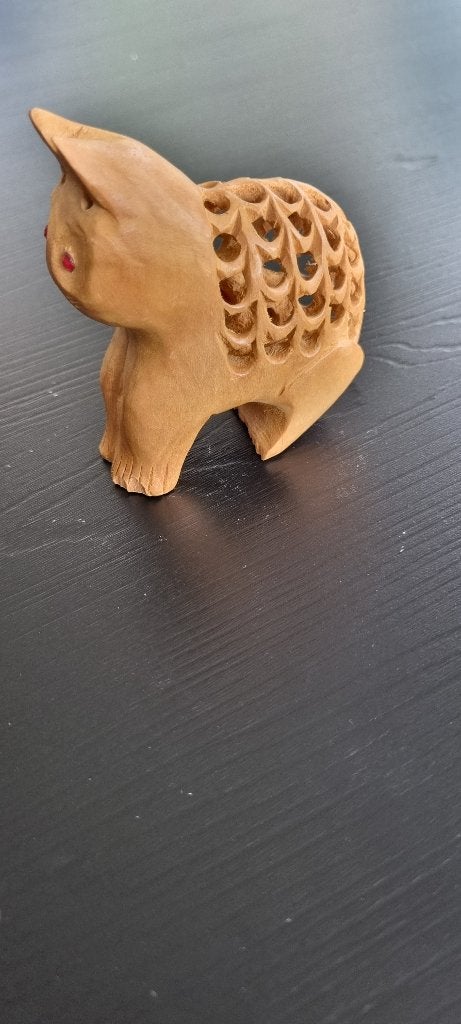 Mooi Houten Poesje, Ophalen, Zo goed als nieuw, Dier