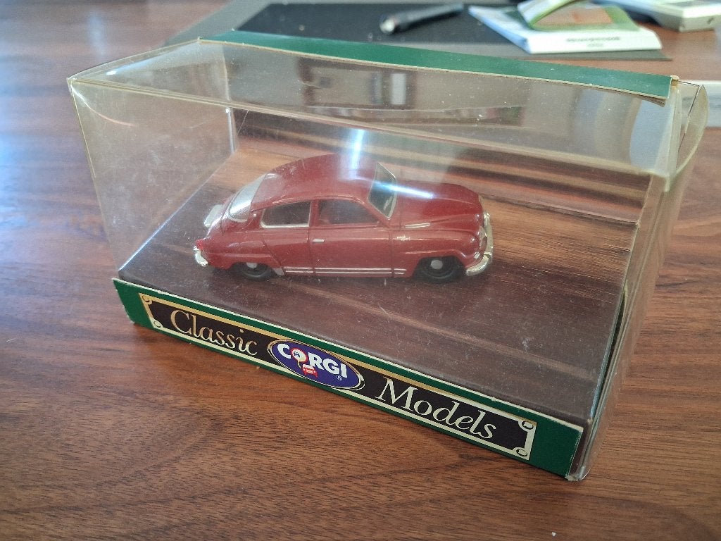 Saab 96 tweetakt 1:43 Corgi, Ophalen of Verzenden, Zo goed als nieuw, Auto, Corgi