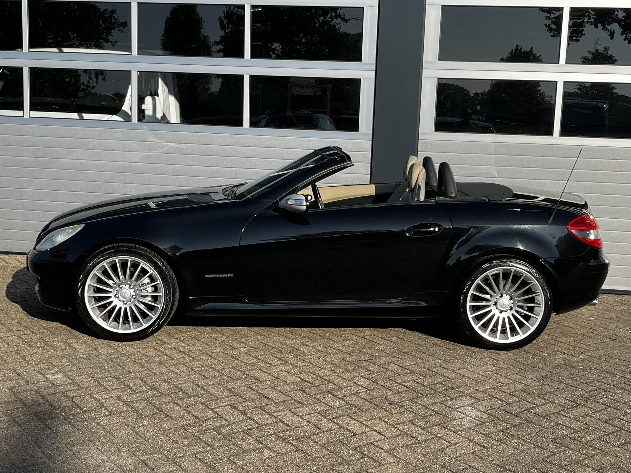 Mercedes-Benz SLK-klasse 200 Kompressor, Auto's, 12 maanden, Achterwielaandrijving, Gebruikt, Beige