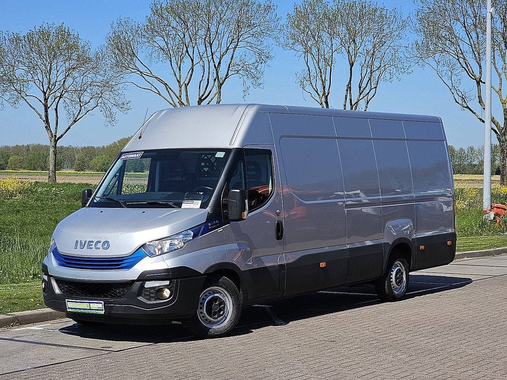 IVECO DAILY 35S16 ac automaat euro6, Auto's, Gebruikt, Euro 6, Iveco, 3500 kg