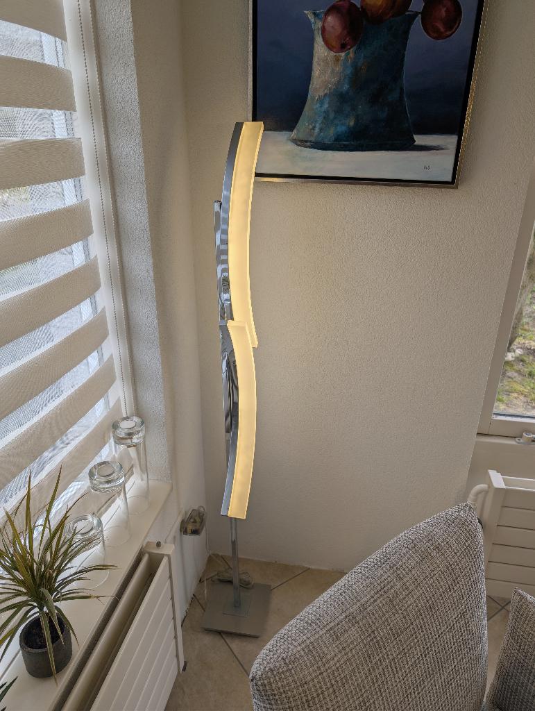 Zeer mooie moderne en sfeervolle led vloerlamp en hanglamp, Ophalen, Gebruikt, Modern, Metaal