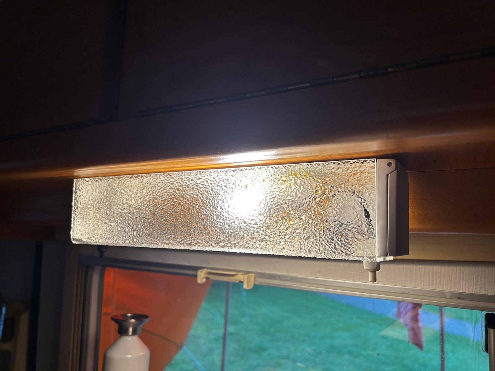 GEZOCHT: Lampje voor in caravan., Ophalen of Verzenden, Gebruikt