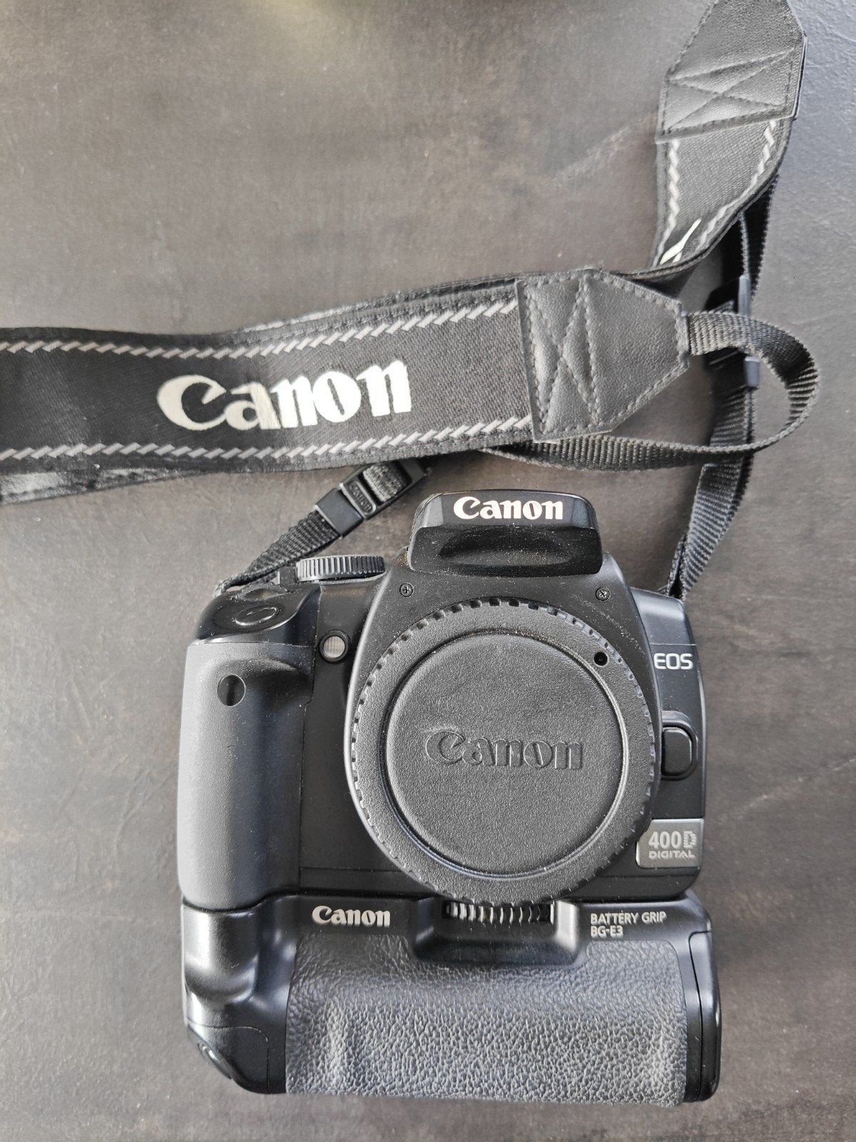 Canon EOS 400D spiegelreflexcamera (oplader kwijt), Gebruikt, Spiegelreflex, Canon, Ophalen of Verzenden