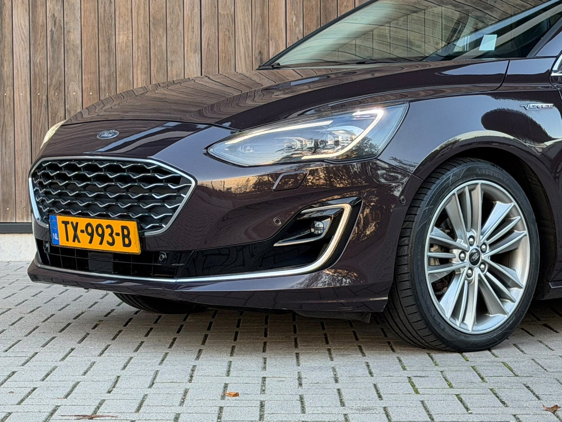 Ford Focus 1.5 EcoBoost Vignale / Automaat / Full Option /, Auto's, 1304 kg, Gebruikt, Overige kleuren, Bedrijf
