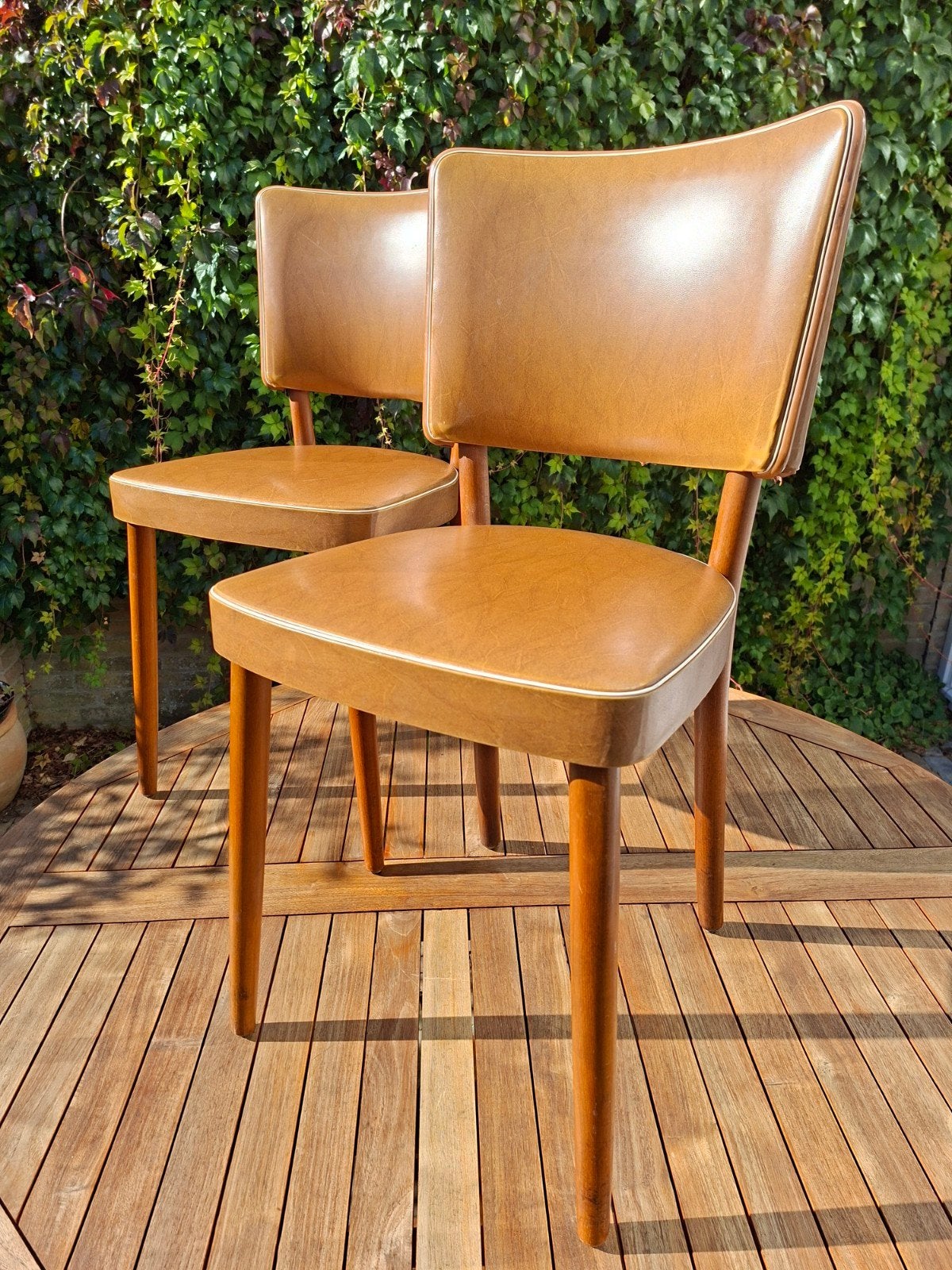 Jaren 60 - 2 x Stevens Bistro Stoeltjes, Huis en Inrichting, Vintage jaren 60, Gebruikt, Twee, Bruin