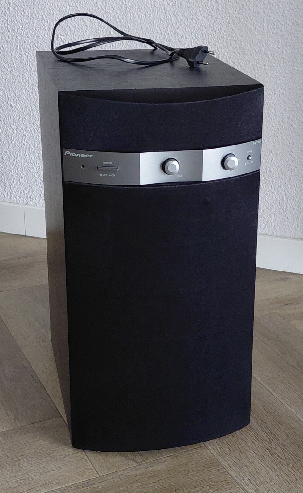 Pioneer S-W110S-K Powered Subwoofer - Krachtige Bass, Gebruikt, Subwoofer, Pioneer, Geschikt voor surround/home cinema