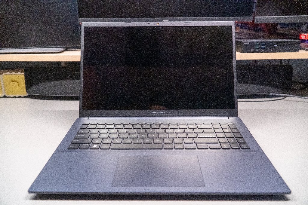 Asus Vivobook 15 OLED | Ryzen 5 | RTX 3050 | 16GB RAM, Ophalen, Gebruikt, Met videokaart, AMD Ryzen 5 5600H with Radeon Graphics