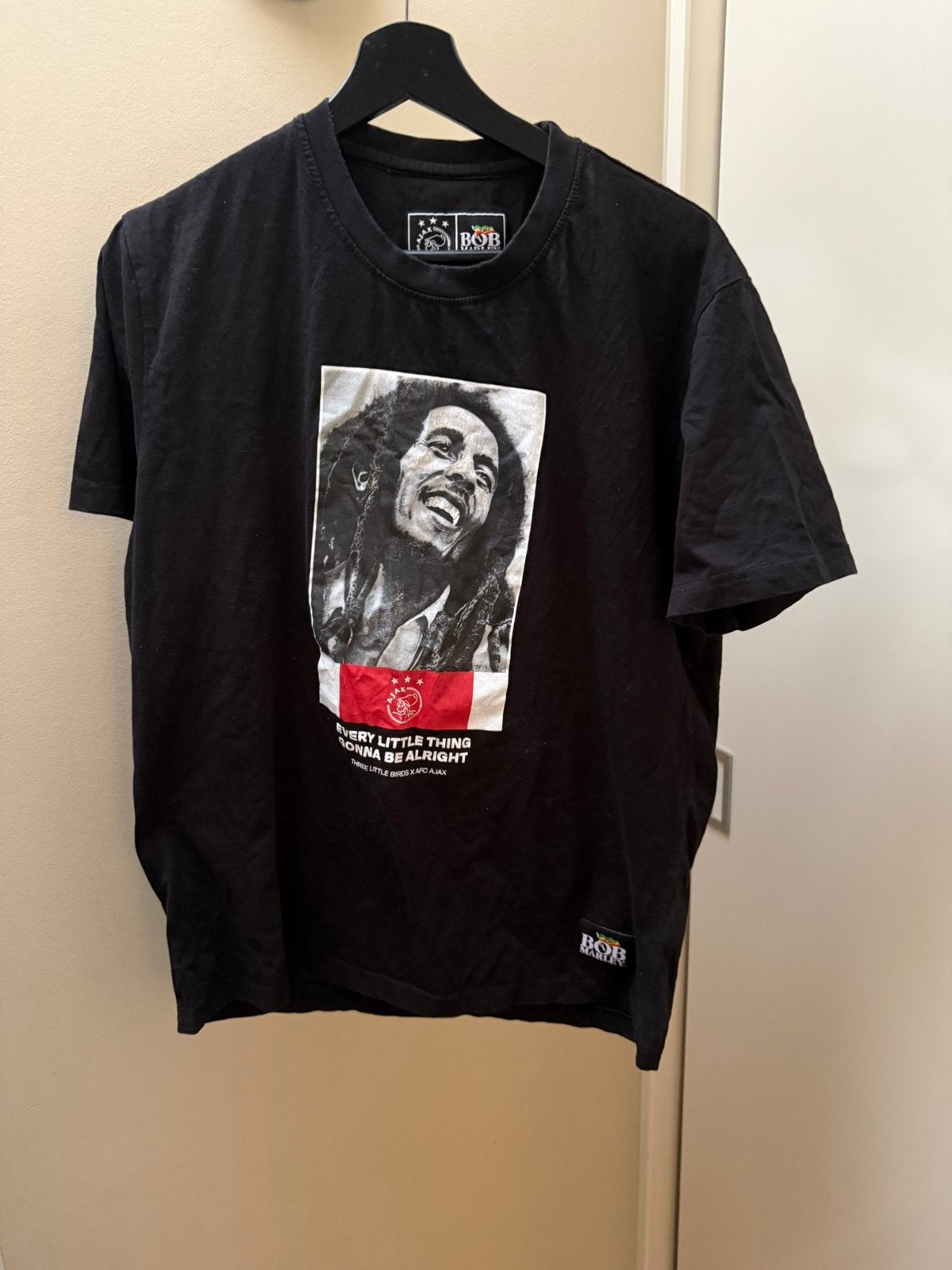 Ajax bob marley T-shirt maat L zwart, Kleding | Heren, Ophalen of Verzenden, Zo goed als nieuw, Maat 52/54 (L), Zwart