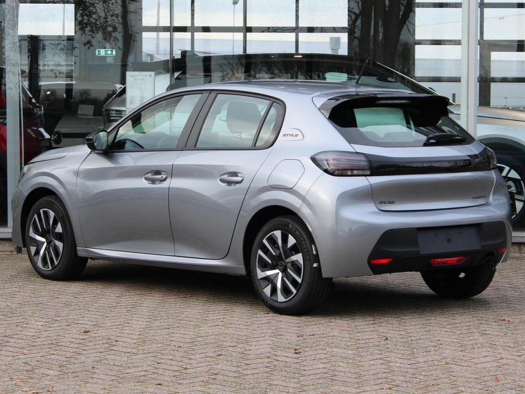 Peugeot 208 1.2 Hybrid 110 e-DCS6 Style VOORRAAD KORTING, 12 maanden, Euro 6, 1199 cc, Origineel Nederlands