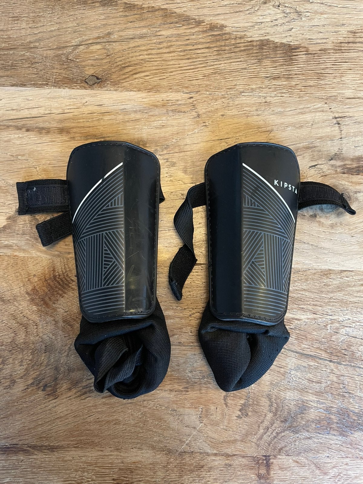 Gratis kipsta scheenbeschermers voetbal 8-10 jaar, Maat XS of kleiner, Ophalen, Zo goed als nieuw, Overige typen