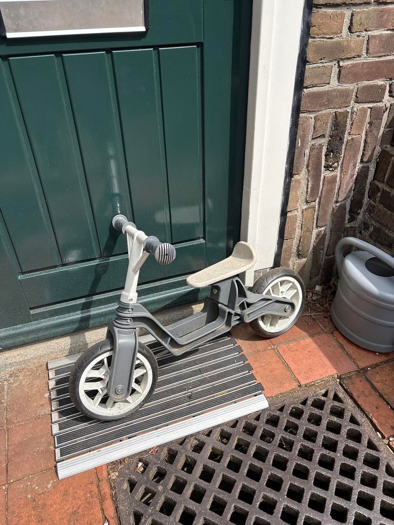 Mooie loopfiets, weinig gebruikt, Ophalen of Verzenden, Zo goed als nieuw, Loopfiets