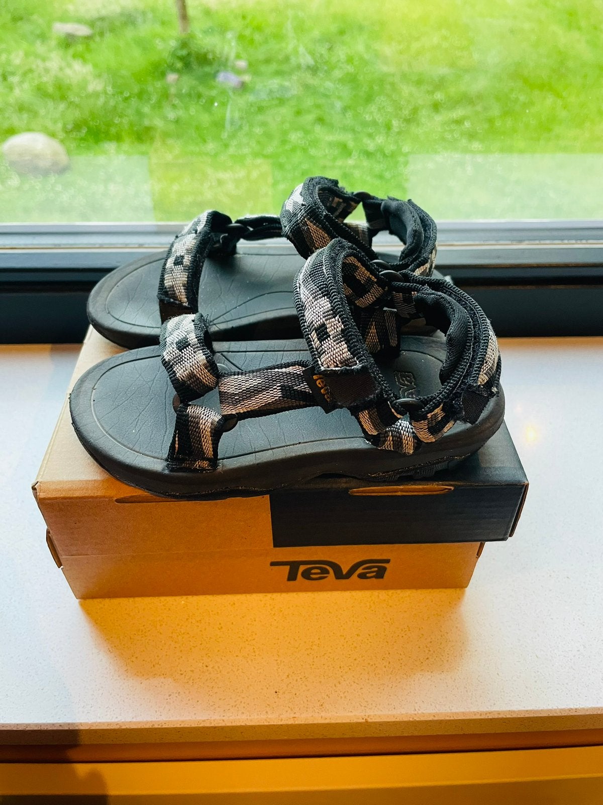 Teva kindersandaal - maat 22/23 - Hurricane XLT 2, Ophalen of Verzenden, Zo goed als nieuw, Jongen of Meisje, Schoenen