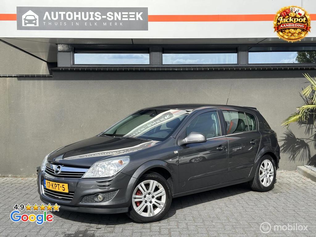 Opel Astra 1.6 Cosmo |Leer |Stoelverwarming |Cruise|Trekhaak, Auto's, Voorwielaandrijving, 15 km/l, Gebruikt, 4 cilinders