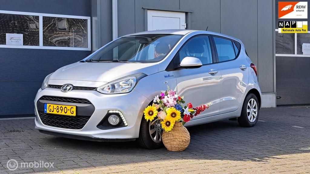 Hyundai i10 1.0i i-Motion Comfort Plus, Auto's, Euro 5, Gebruikt, 31 €/maand, 23 km/l