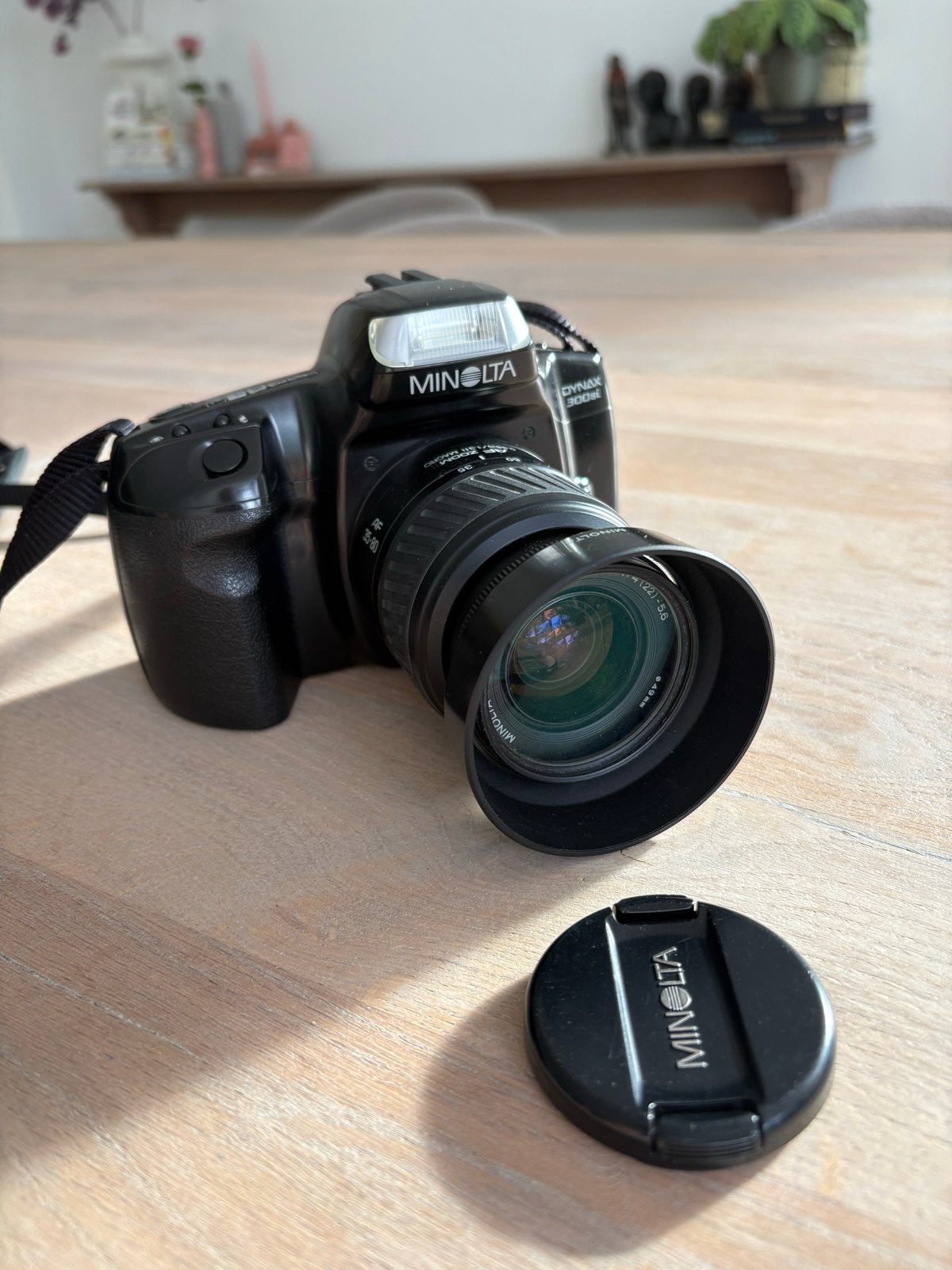 Minolta Dynax 300si Spiegelreflexcamera met tas, Ophalen of Verzenden, Gebruikt, Spiegelreflex, Minolta