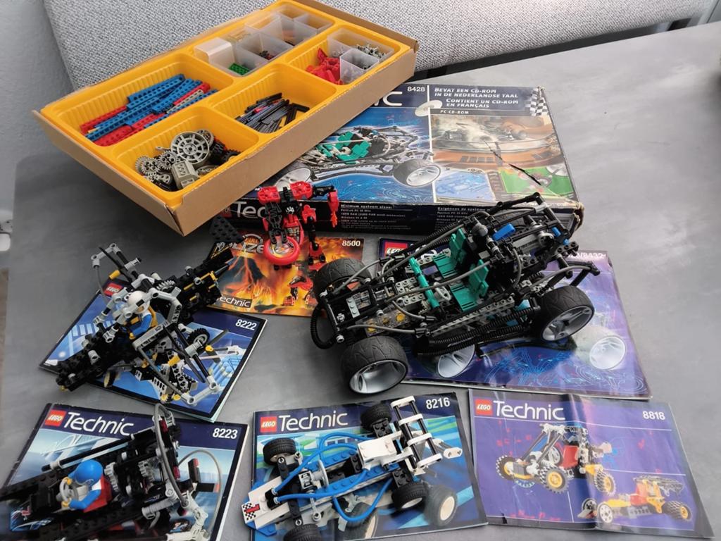 Grote set LEGO Technic met diverse modellen en onderdelen, Ophalen, Gebruikt, Lego, Technic