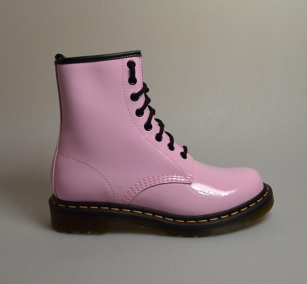 dr martens 1460 pale pink patent maat 38, 40 en 41 nieuw, Lage of Enkellaarzen, Nieuw, Ophalen of Verzenden, Dr. Martens