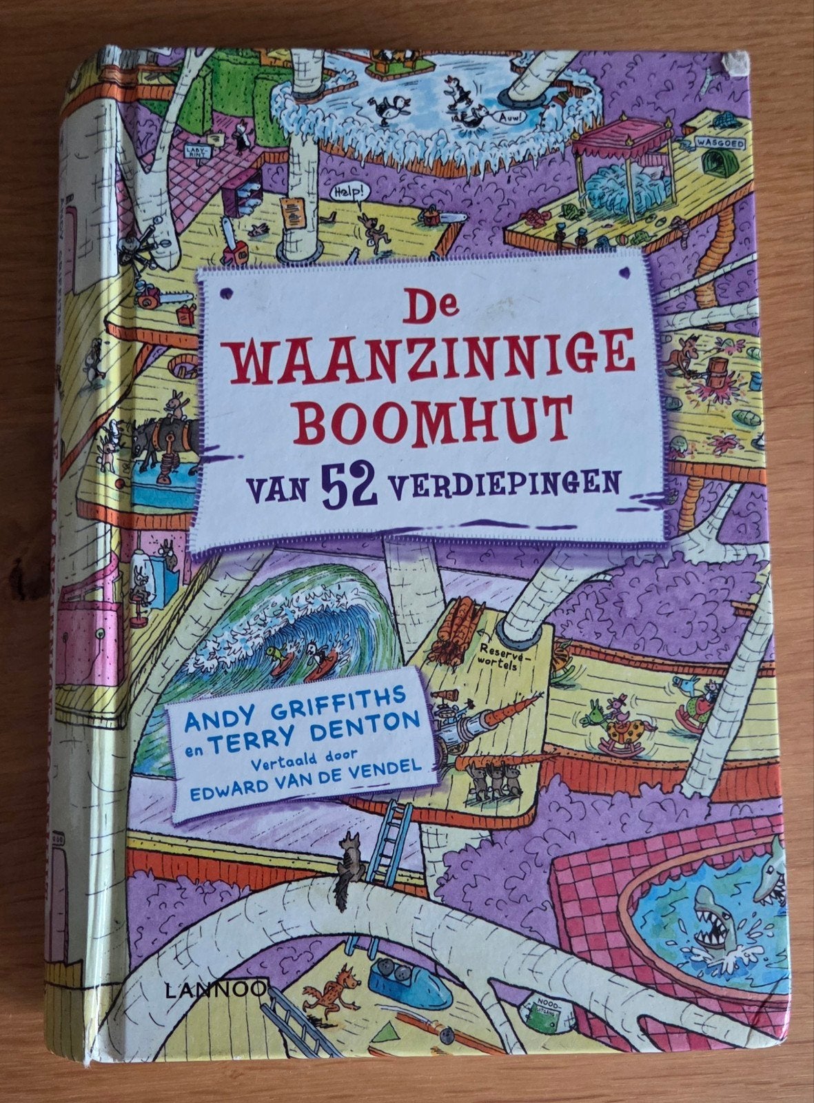 De Waanzinnige Boomhut van 52 Verdiepingen - Andy Griffiths, Ophalen of Verzenden, Gelezen, Andy Griffiths, Fictie algemeen