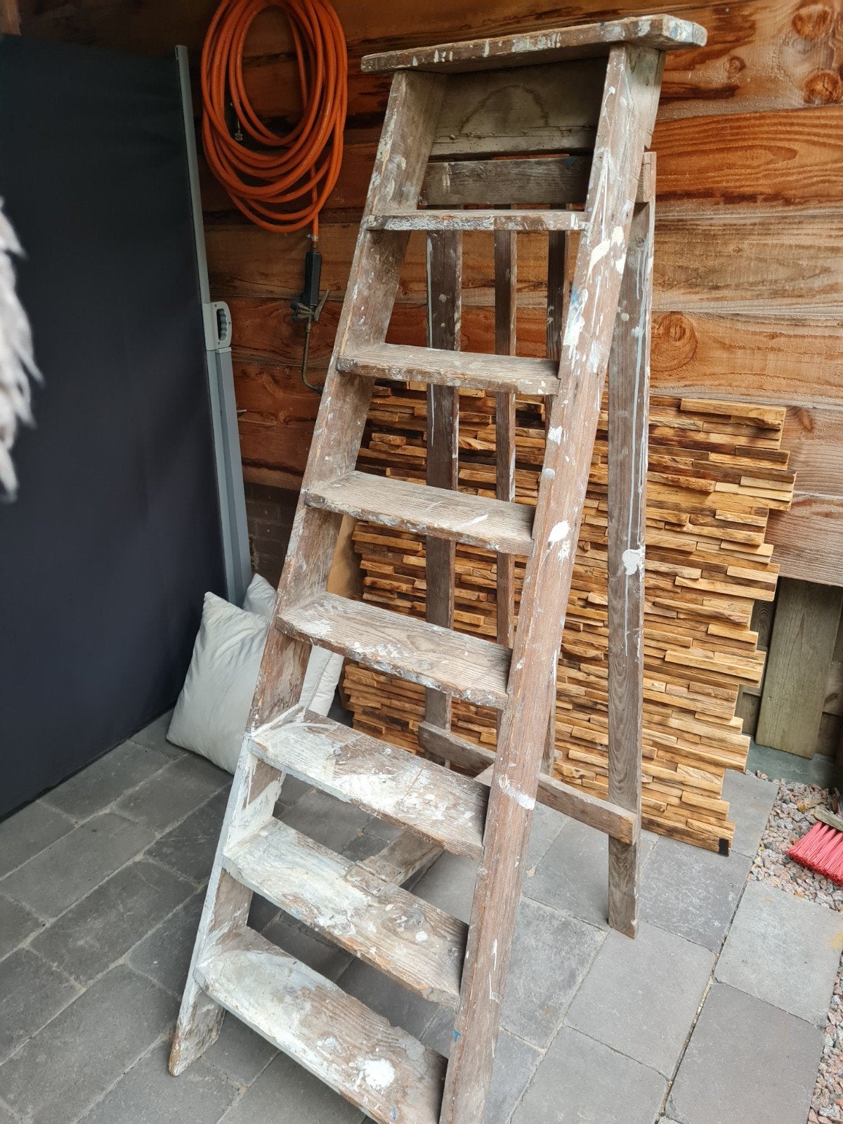 Mooie oude schilderstrap, Ophalen, Minder dan 2 meter