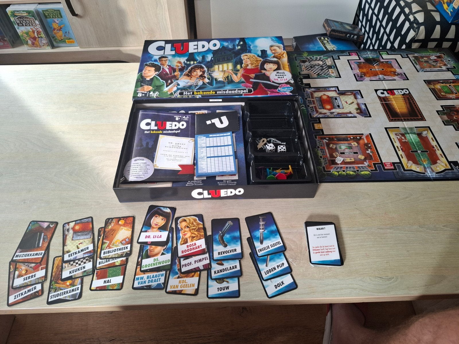 Cluedo, Hobby en Vrije tijd, Gezelschapsspellen | Bordspellen, Vijf spelers of meer, Ophalen of Verzenden, Zo goed als nieuw, Hasbro Gaming