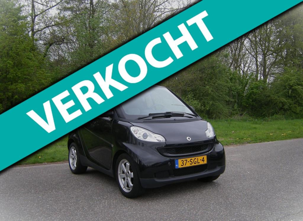Smart Fortwo coupé 1.0 mhd Pure AUTOMAAT . Airco . Glazen d, Automaat, Euro 5, Gebruikt, Zwart