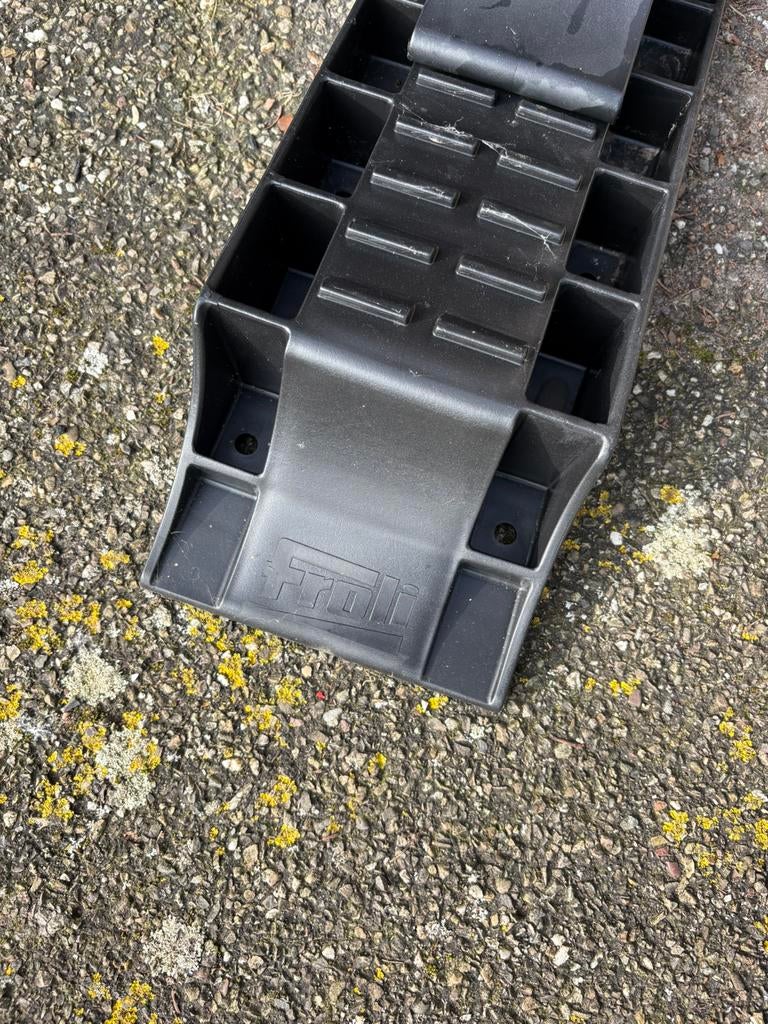 leveller met wielkeg voor caravan van Froli, Ophalen, Doos, Minder dan 35 cm, Minder dan 50 cm