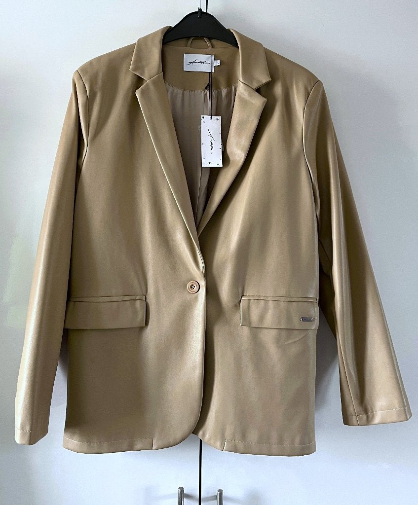 🌻Nieuw beige lederlook jasje van Ambika L 42 44, Verzenden, Beige, Maat 42/44 (L), Nieuw