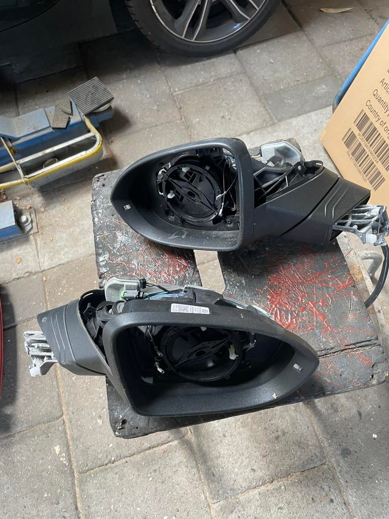 Vw golf 8 links en rechts zonder spiegelglas, Ophalen of Verzenden