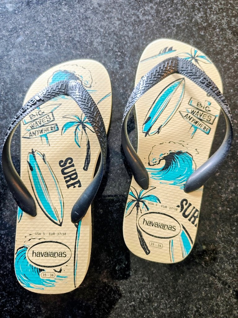 Havaiana slippers, Ophalen, Jongen of Meisje, Overige typen, Zo goed als nieuw
