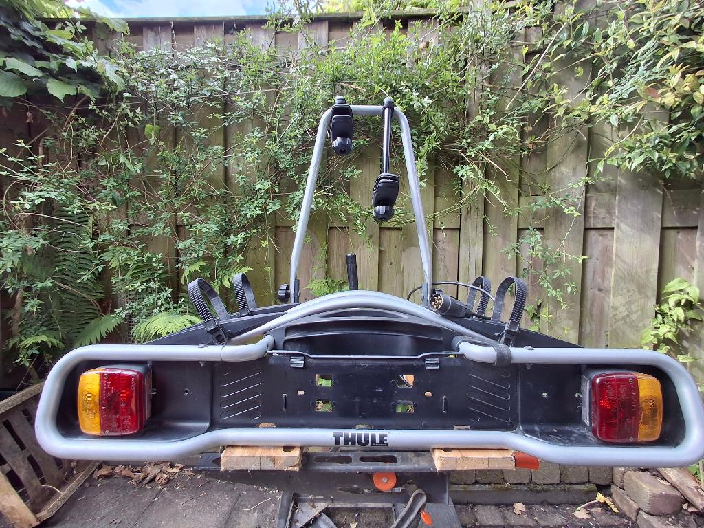 Thule Euroway 945 fietsendrager voor trekhaak, Ophalen, 2 fietsen, Gebruikt, Trekhaakdrager