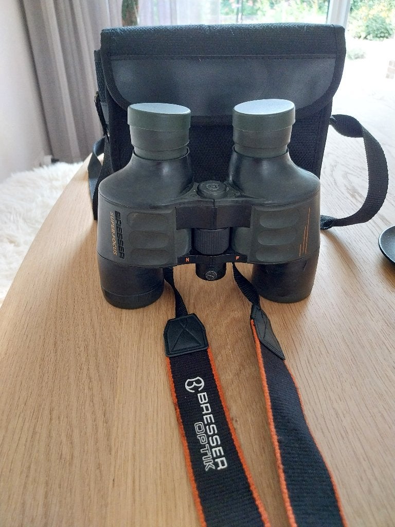 Verrekijker bresser super focus 8x40, Gebruikt, 8 tot 12x, Met hoes of tas, Porro (met knik)