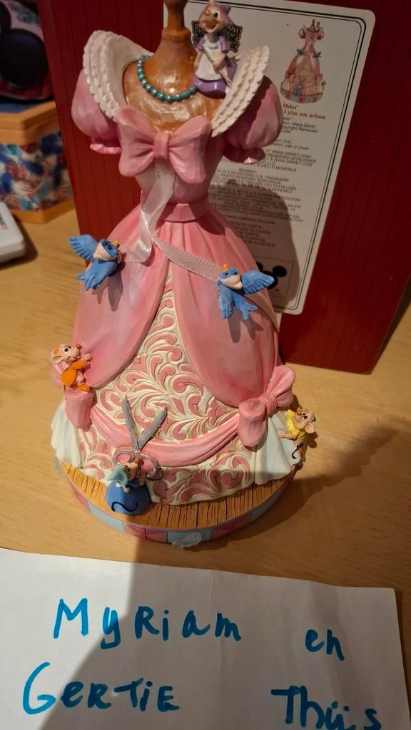 Disney Cinderella Pink Dress Jim Shore TraditionsDisney Cind, Verzamelen, Ophalen of Verzenden, Overige figuren, Zo goed als nieuw