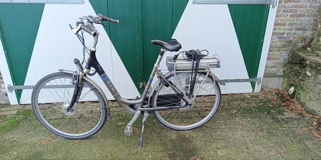 RIH elektrische damesfiets, Zo goed als nieuw, 47 tot 51 cm, 50 km per accu of meer, Ophalen