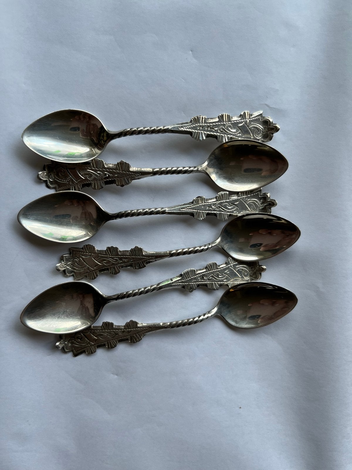 6 Zilveren lepeltjes van P. van Oostrum, Schoonhoven (1926-1, Antiek en Kunst, Verzenden, Zilver