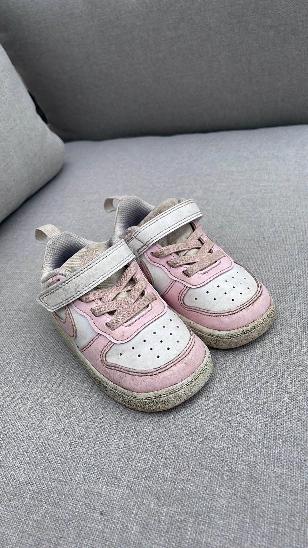 Nike meisjes sneakers, Meisje, Schoenen, Ophalen of Verzenden, Zo goed als nieuw