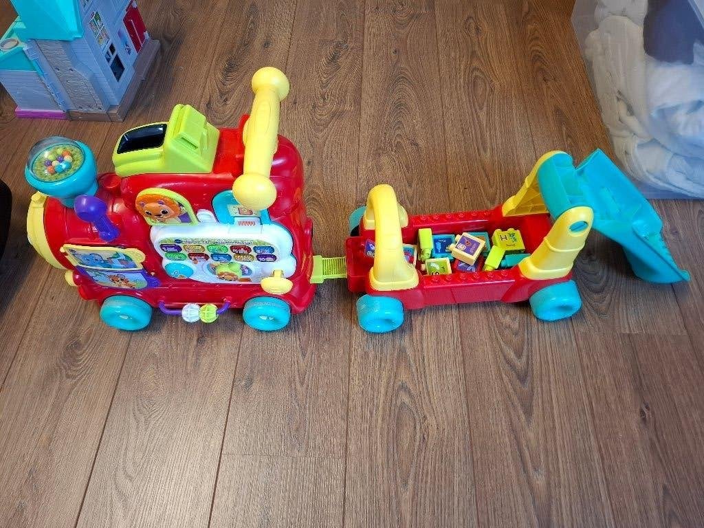 Vtech locomotief, Ophalen, Gebruikt, 6 maanden tot 2 jaar