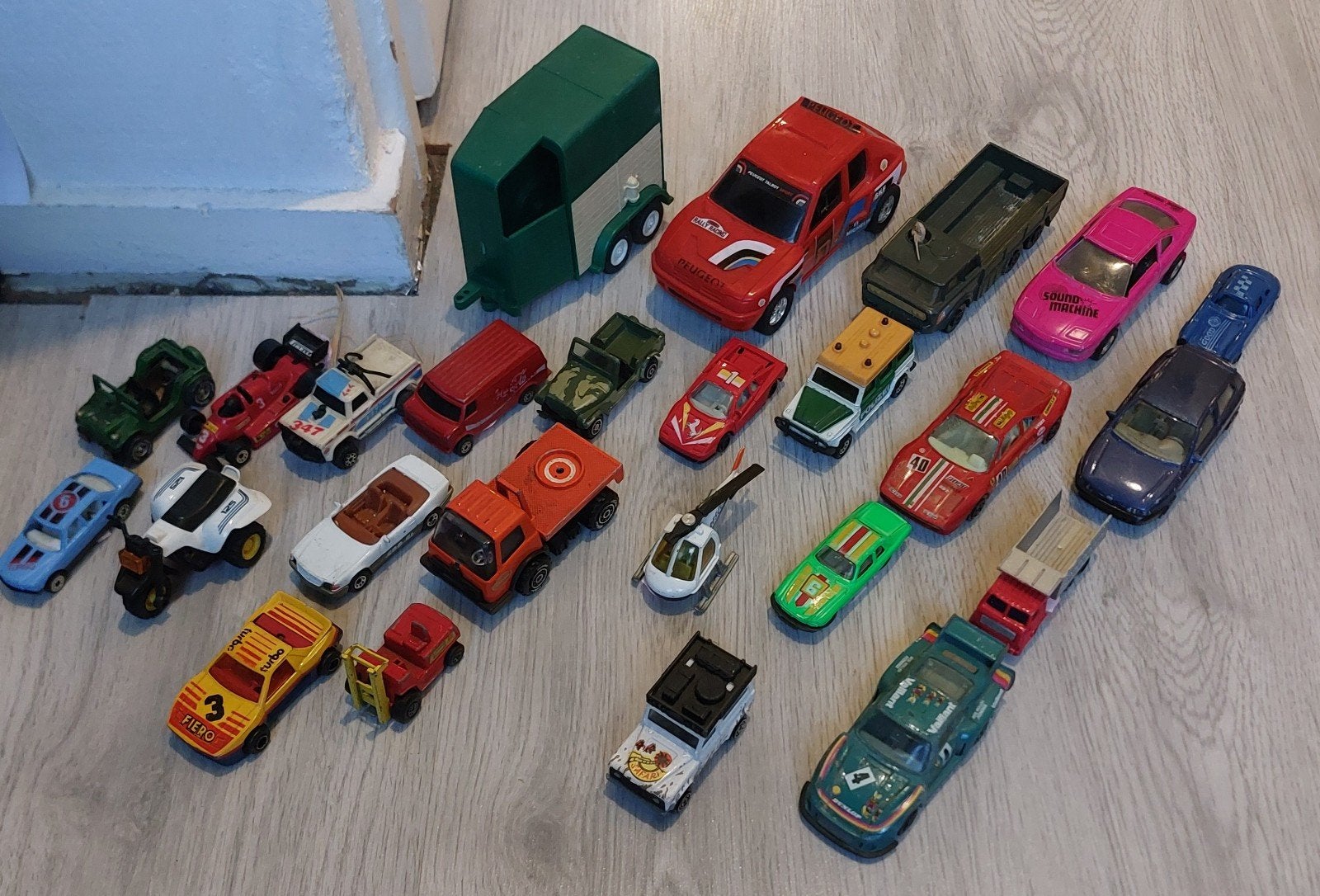 25 diverse speelgoedauto's: Tonka, Burago, Matchbox en meer, Ophalen of Verzenden, Gebruikt, Auto, Matchbox