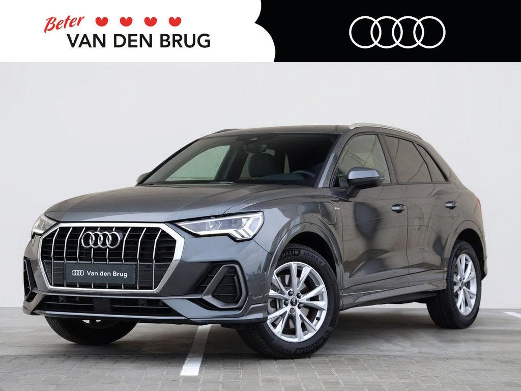 Audi Q3 45 TFSI e edition S-Line | Achteruitrijcamera | Dode