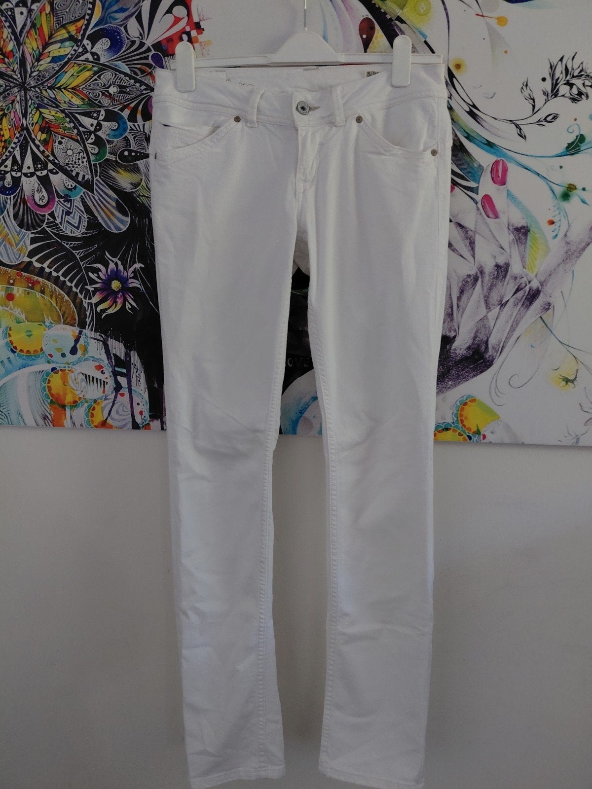 Tommy Hilfiger Witte Spijkerbroek W31 L34 -Victoria Straight, Wit, Ophalen of Verzenden, Zo goed als nieuw, W30 - W32 (confectie 38/40)