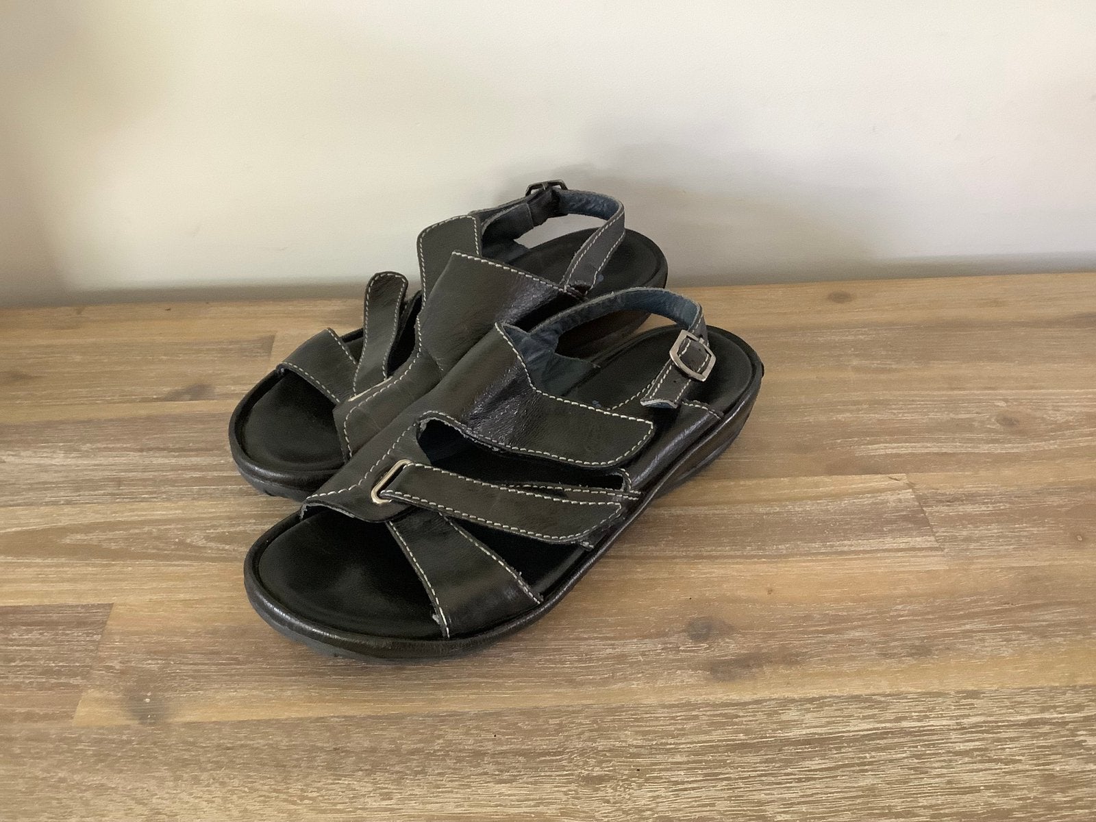 Wolky sandalen maat 38, Kleding | Dames, Schoenen, Zwart, Zo goed als nieuw, Sandalen of Muiltjes, Ophalen of Verzenden