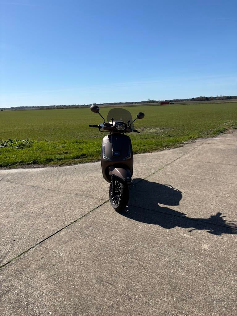 GTS Palermo, Ophalen, Maximaal 45 km/u, Zo goed als nieuw, Benzine
