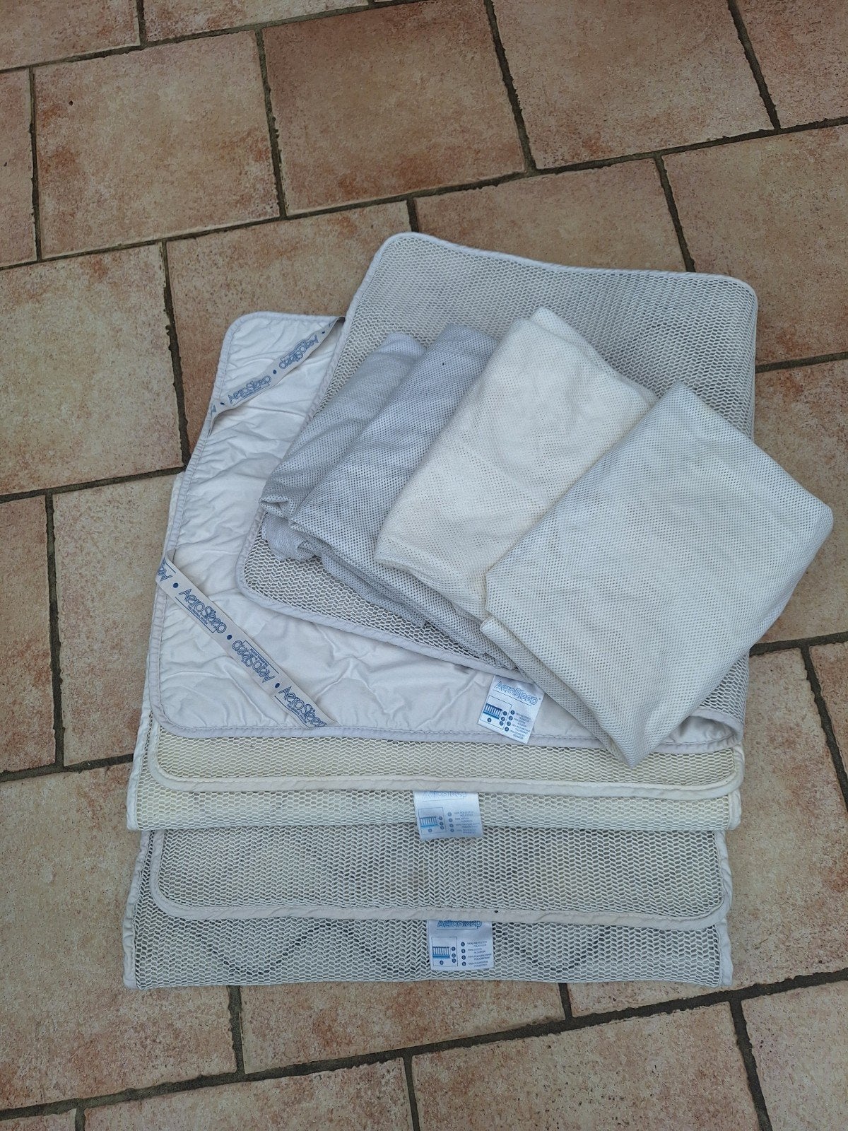 3 Aerosleep matrasbeschermers en hoeslakens 60x120cm, Kinderen en Baby's, Gebruikt, Ademend, Matrasbeschermer, Ledikant
