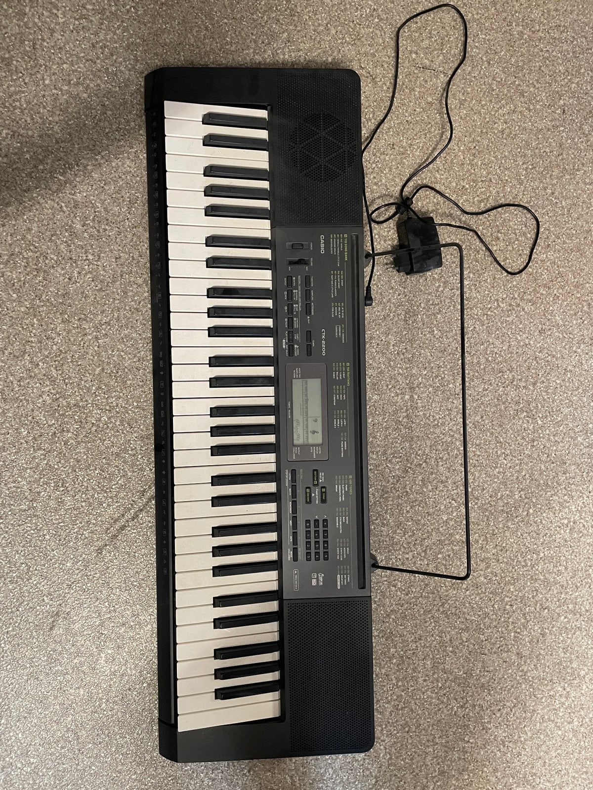 Keyboard Casio CTK-2200, Muziek en Instrumenten, Keyboards, Ophalen, Zo goed als nieuw, 61 toetsen, Casio
