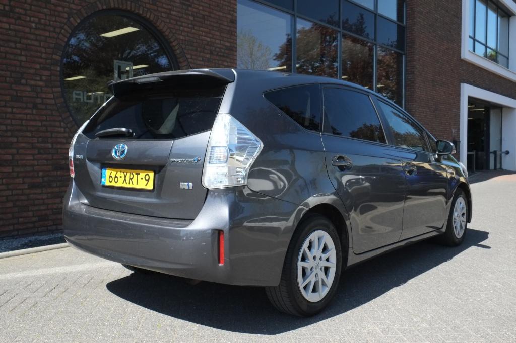 Toyota Prius Wagon 1.8 Comfort 96g (bj 2012, automaat), Auto's, Toyota, Automaat, Euro 5, Gebruikt, Zwart