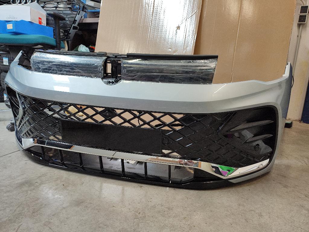 Originele Bumper VW Tiguan 571 R Line voorbumper, Ophalen