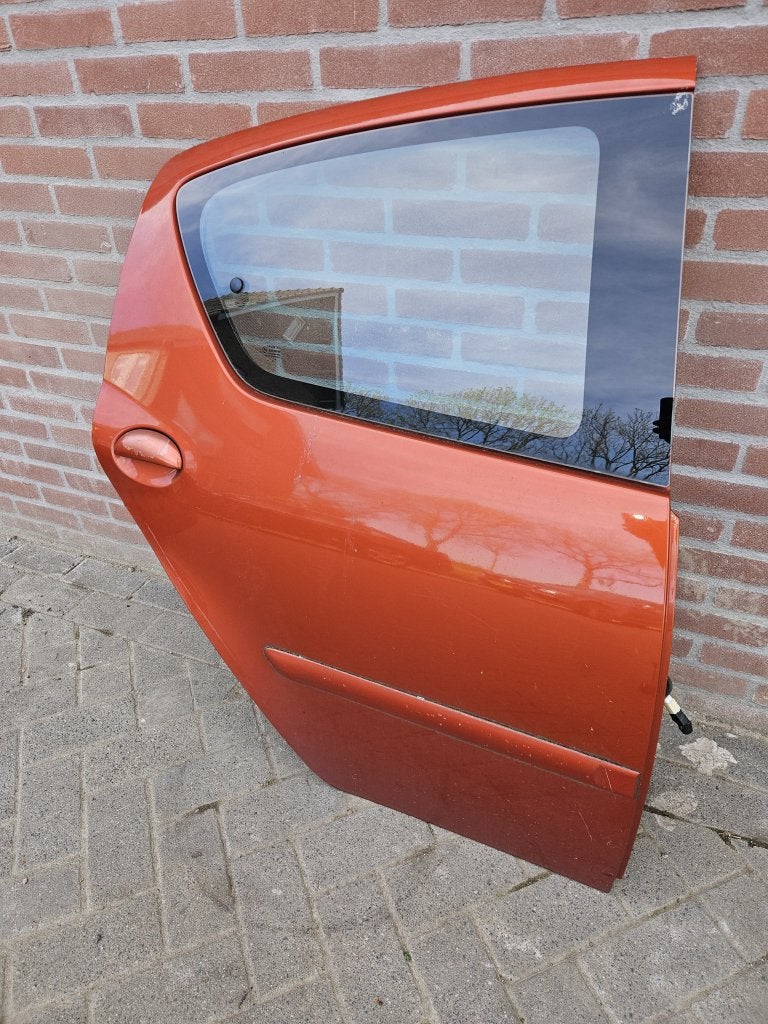 RECHTER ACHTERDEUR TOYOTA AYGO, Auto-onderdelen, Niet ingevuld, Gebruikt, Deur, Niet ingevuld