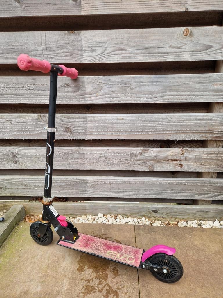 EVO Inline step - zwart/roze, Fietsen en Brommers, Ophalen of Verzenden, Gebruikt, Gewone step, Evo