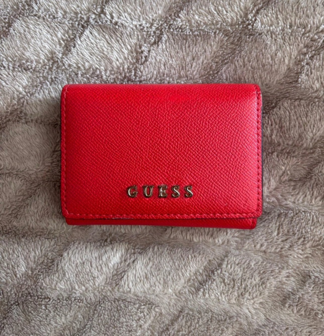 Portemonnee Guess, Sieraden, Tassen en Uiterlijk, Ophalen of Verzenden, Zo goed als nieuw, Rood, Guess