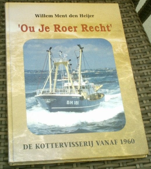 De kottervisserij vanaf 1960. Willem Ment den Heijer., Ophalen of Verzenden, Zo goed als nieuw