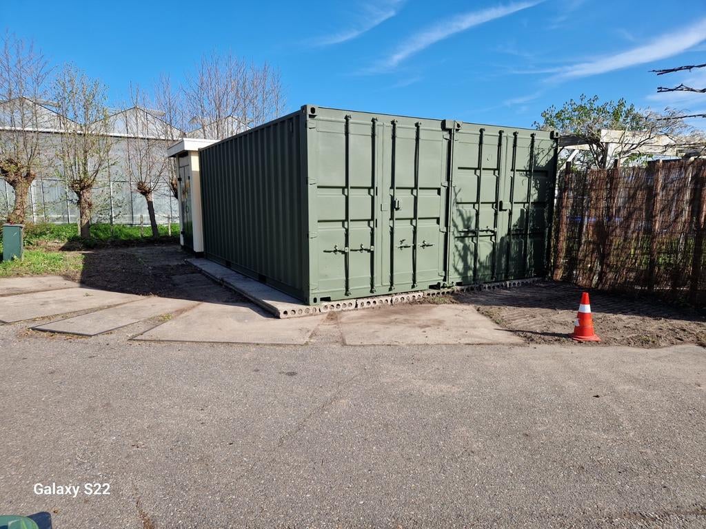 Garagebox/Opslagruimte te huur.